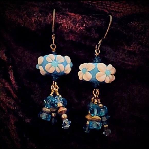 Earrings-Lampworks Blue/White/Antiqued - Picture 4 of 5